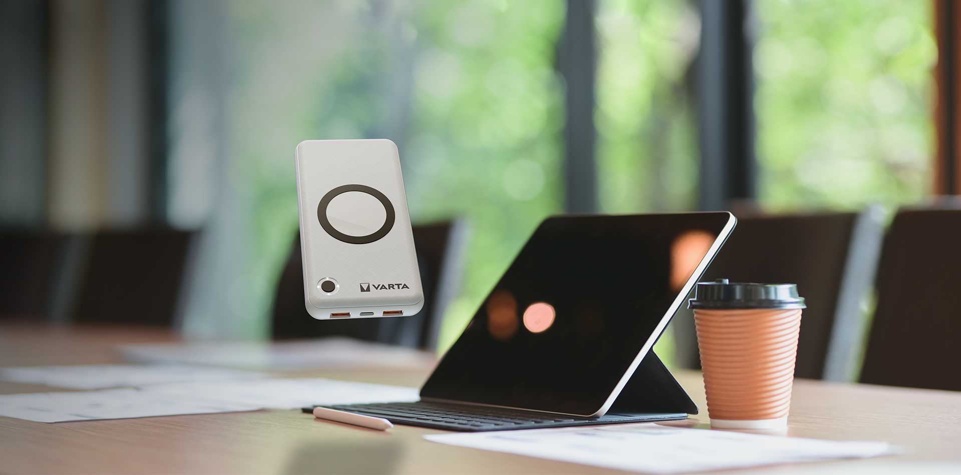 Wireless Power Bank