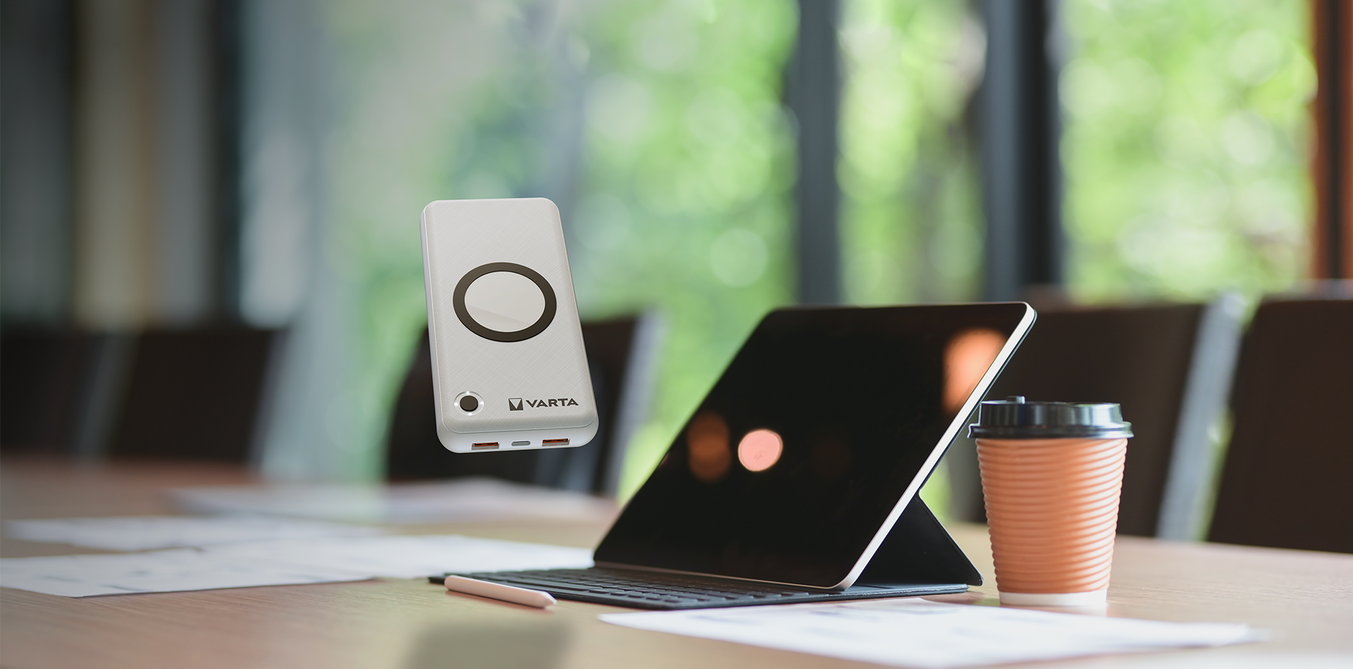 Wireless Power Bank
